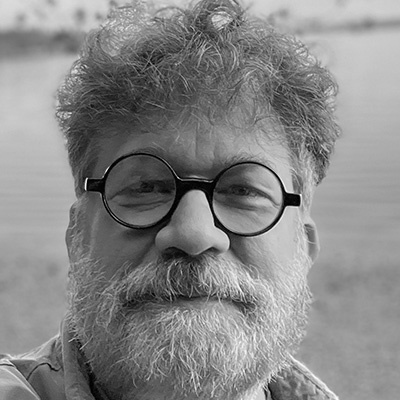 https://somfoundation.com/assets/general/Charlie_Catlett_headshot_bw_square.jpg